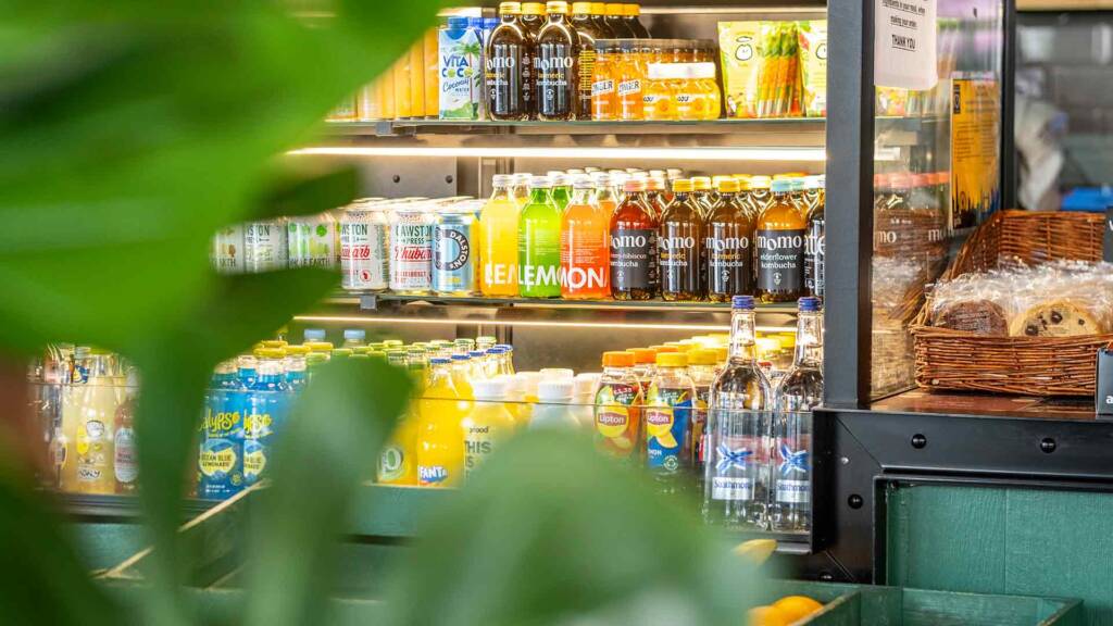 Best cafes in London: Explore top-rated spots for outstanding coffee, delightful pastries, and a cozy ambiance for a memorable café experience.
