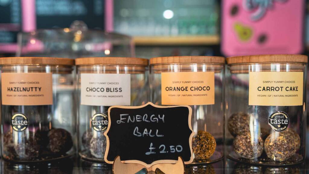 Vegan iced coffee in London: Refreshing and flavorful plant-based iced coffee options, perfect for a cool and cruelty-free beverage.